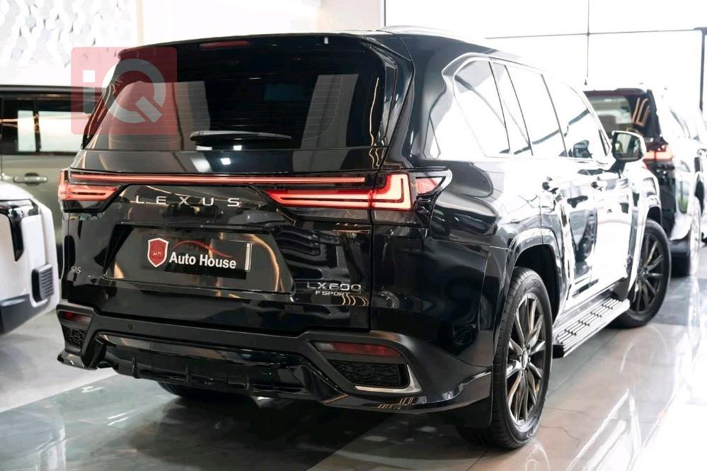 Lexus LX